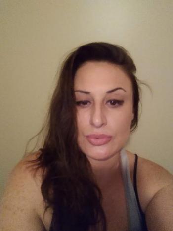 Mia, 39  female escort, Tampa