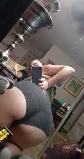  727-304-3770, 28  female escort, Tampa