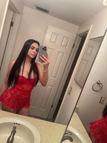 Karolina, 22  female escort, Tampa