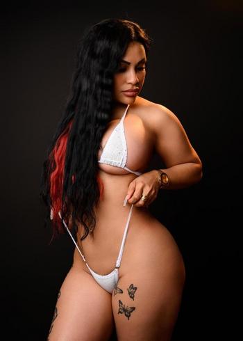 Reyna, 35  female escort, Tampa
