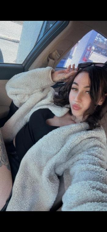 Caly, 24  female escort, Tampa
