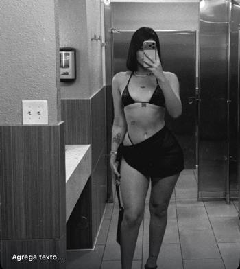 Blue, 22  female escort, Tampa