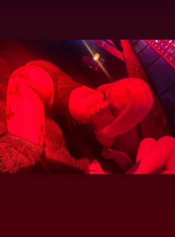 Ari, 20  female escort, Tampa